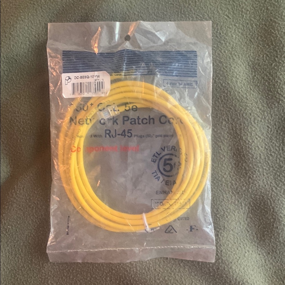 NIP 350+ Cat. 5e Network Patch Cord. RJ-45.